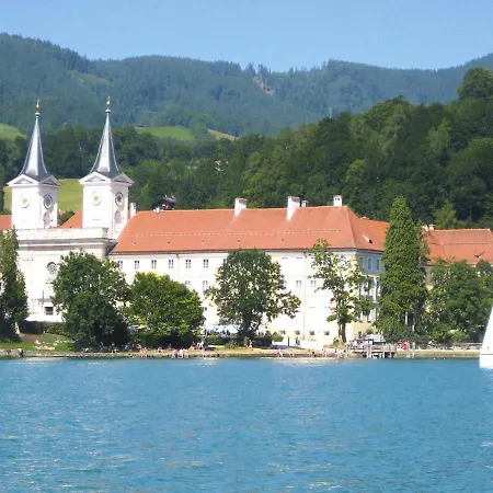 Great Holiday At Tegernsee With Wellness Offer דירה